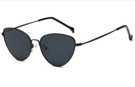 Lunettes tendances à la mode pour femmes