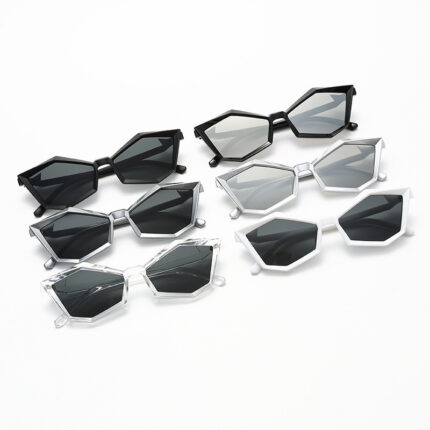 Lunettes tendances à la mode pour hommes et femmes