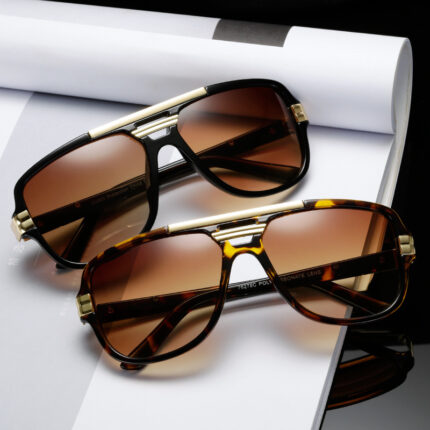 Lunettes masculines élégantes et à la mode