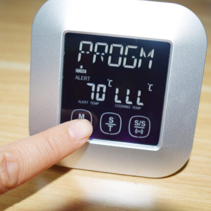 Thermomètre à écran tactile